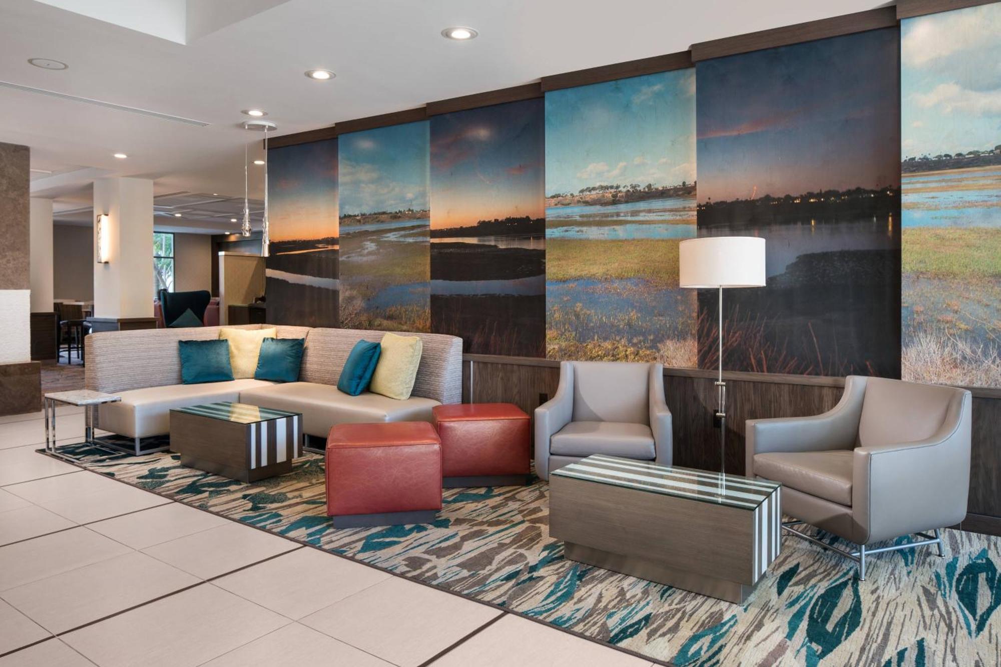 Hotel John Wayne Airport Orange County 3*